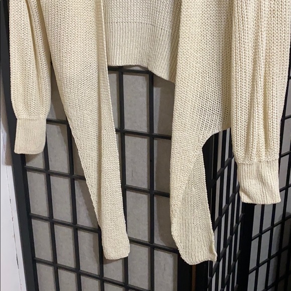 A sweater that I wore once and wasn’t feeling it. - Picture 3 of 3